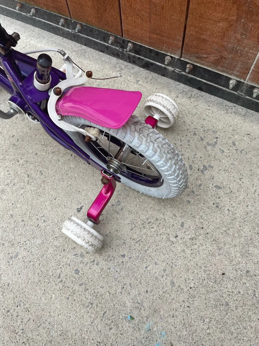 Girls Bike - Image 4