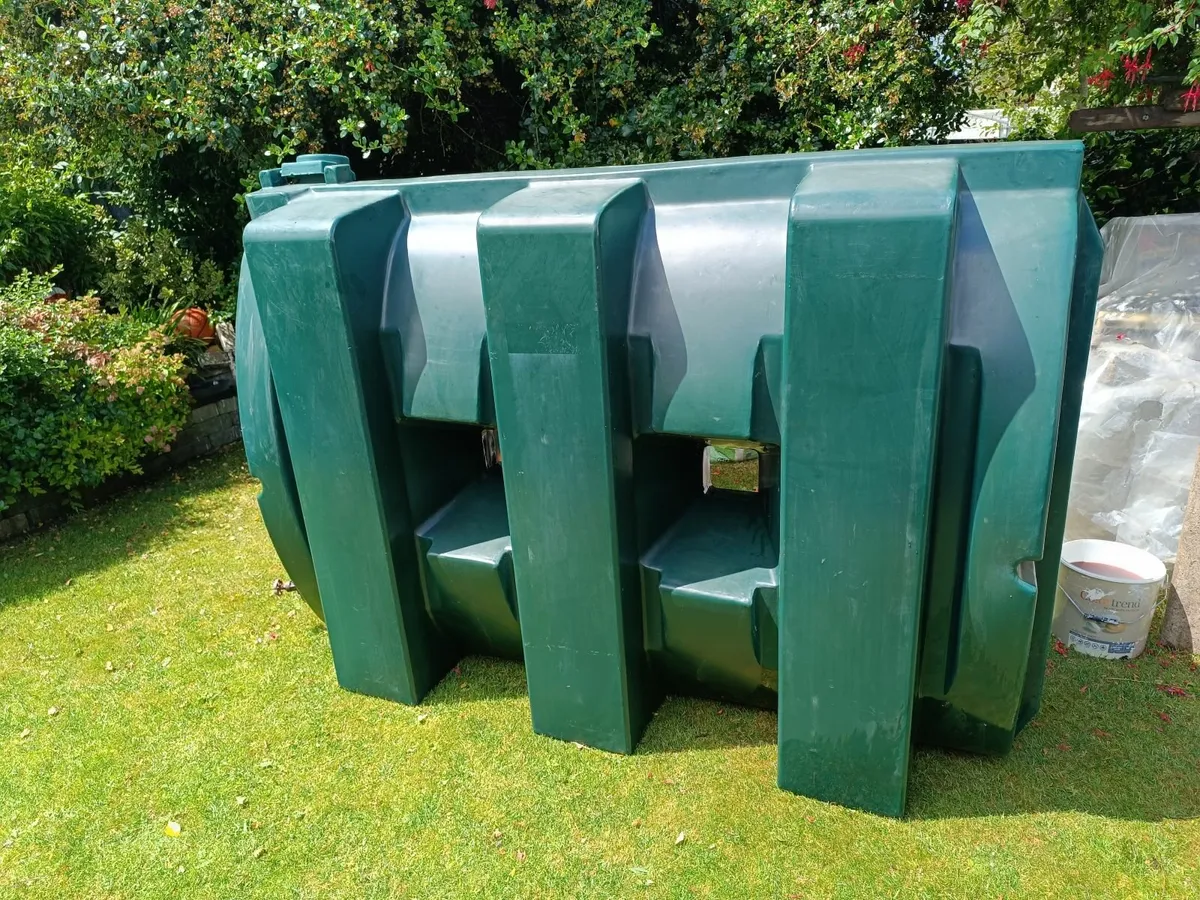 Oil tank 1300 Litre - Image 3
