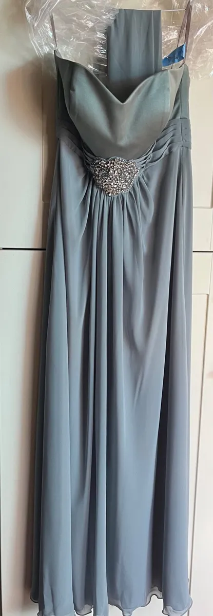 Debs dress - Image 2