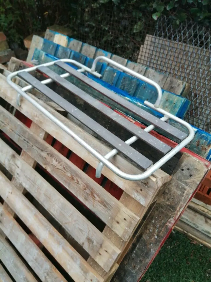 Boot luggage rack - Image 1