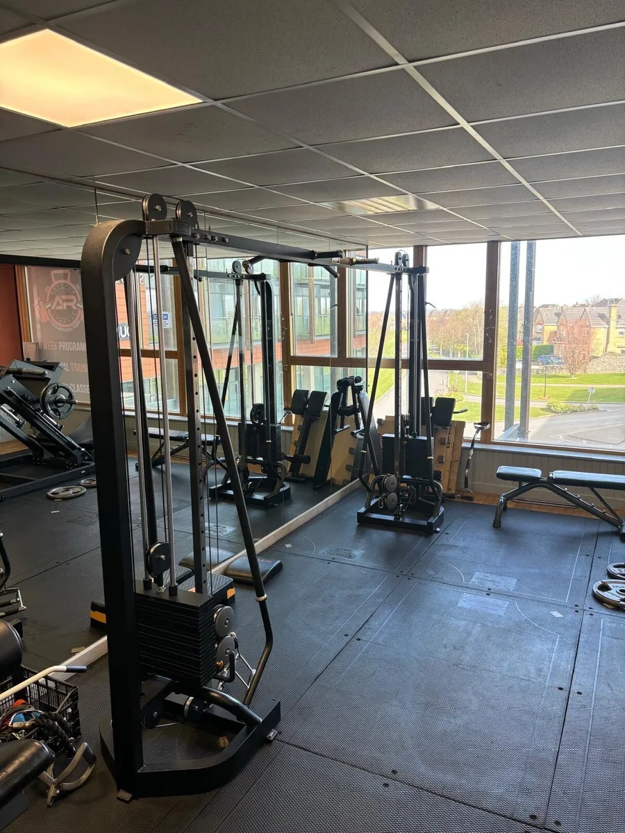 Gym Equipment - Image 4