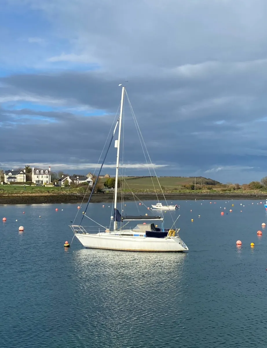 Bilge keel 30ft hunter sailboat boat sail yacht - Image 2