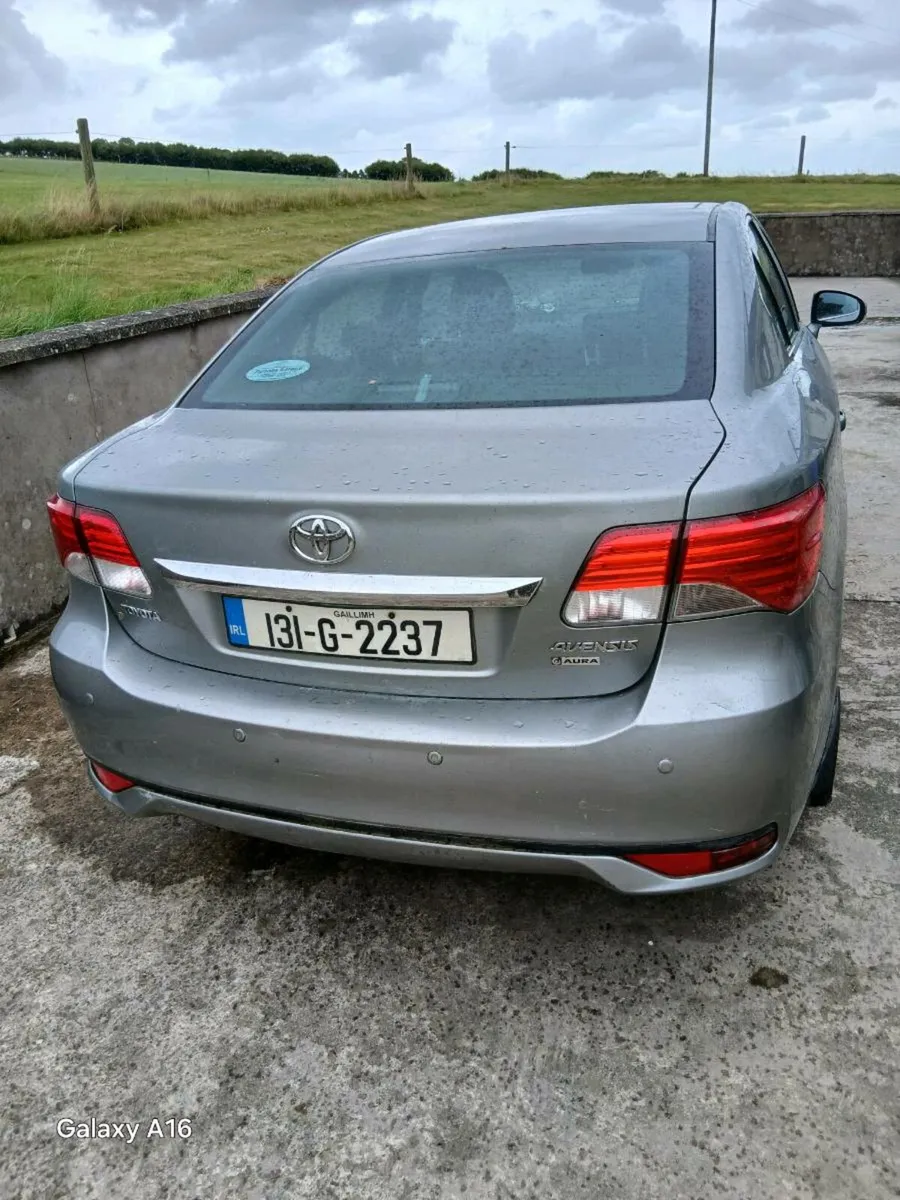 Car - Image 3