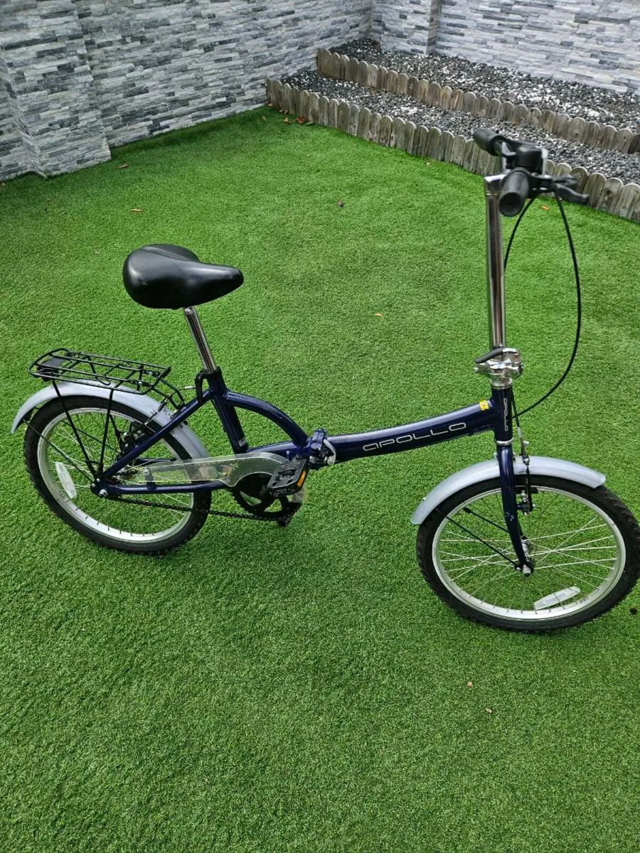 apollo folding bike. - Image 1