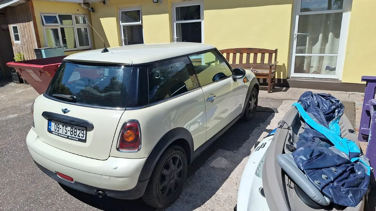 Mini First 2009 - Image 2