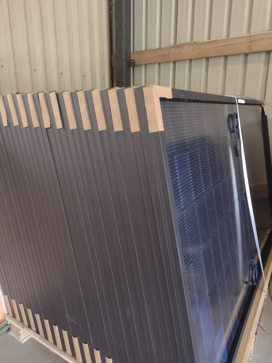 Solar panels 505 Watts - Image 2