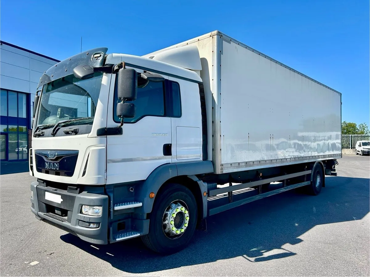 Man TGM box van - Image 1