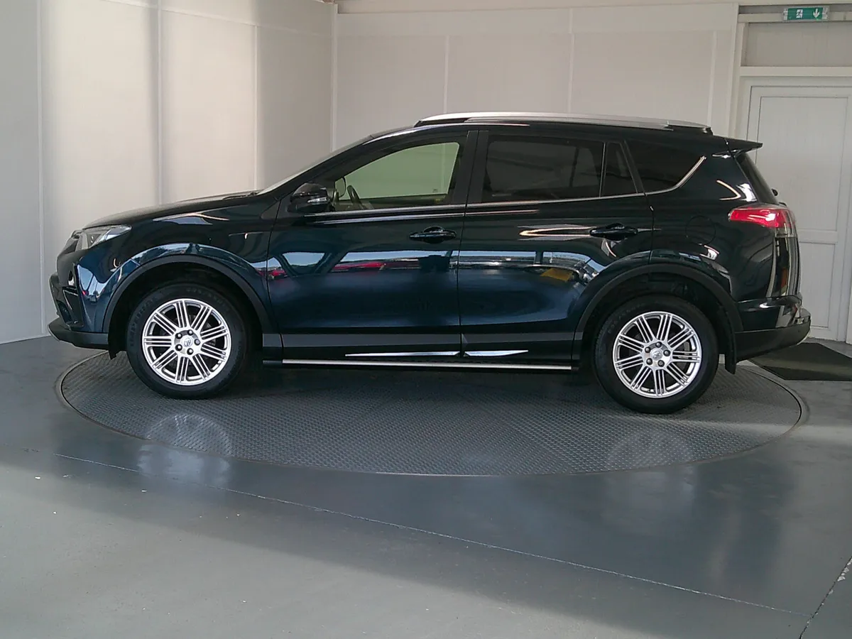Toyota RAV4 2018 - Image 4