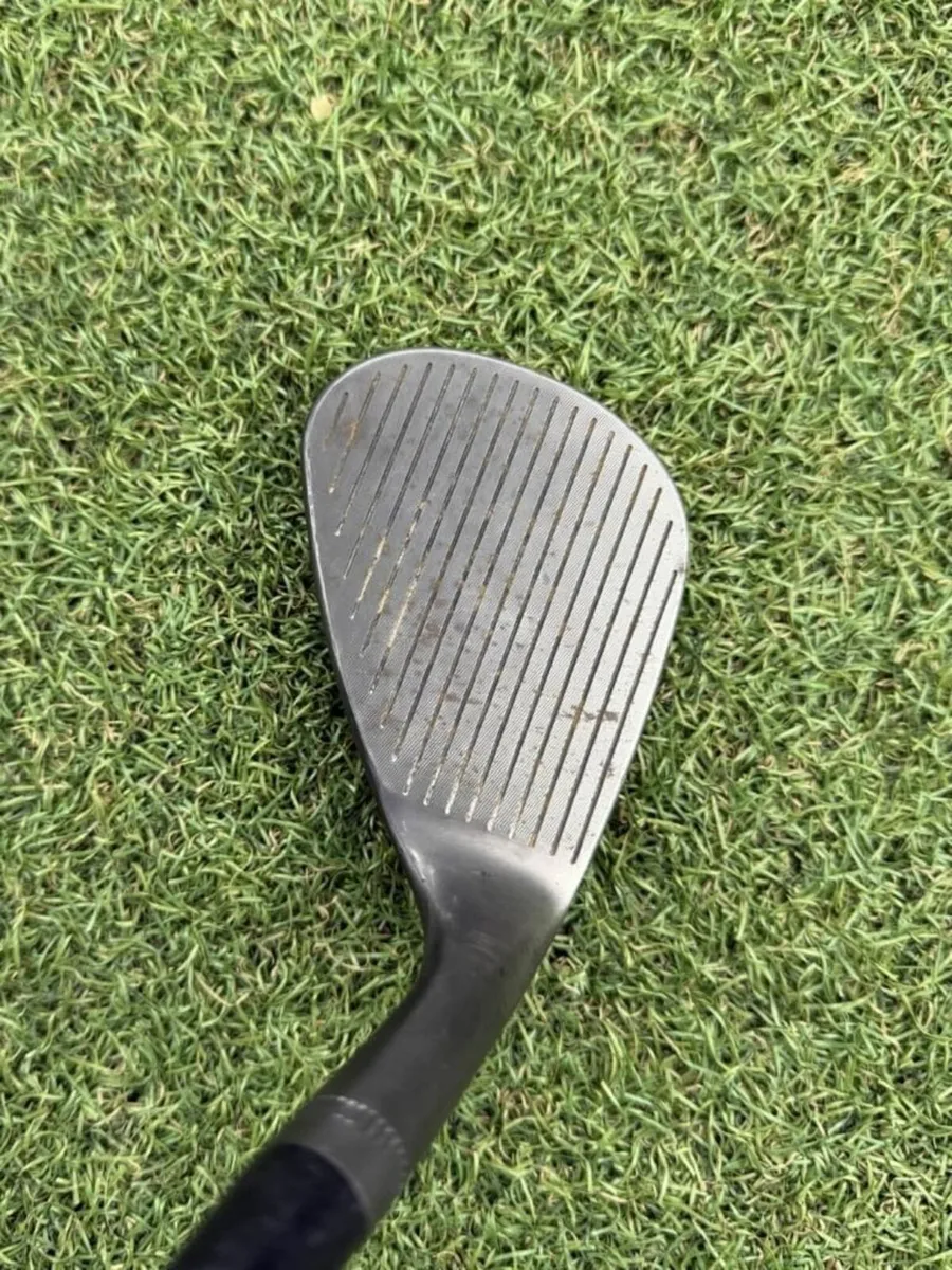CALLAWAY JAWS MD5 FULL TOE WEDGE LW 64°.10 / WEDGE - Image 3
