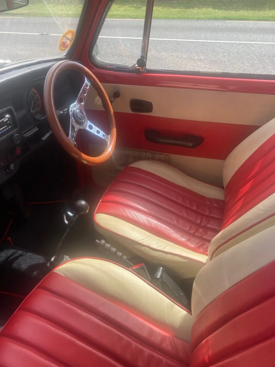 Volkswagen Beetle 1978 - Image 2