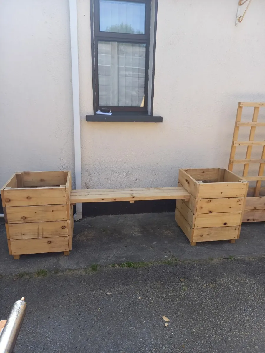 Bench Planter - Image 3