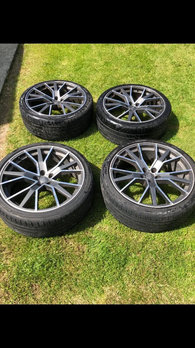 Audi alloys 22” - Image 1