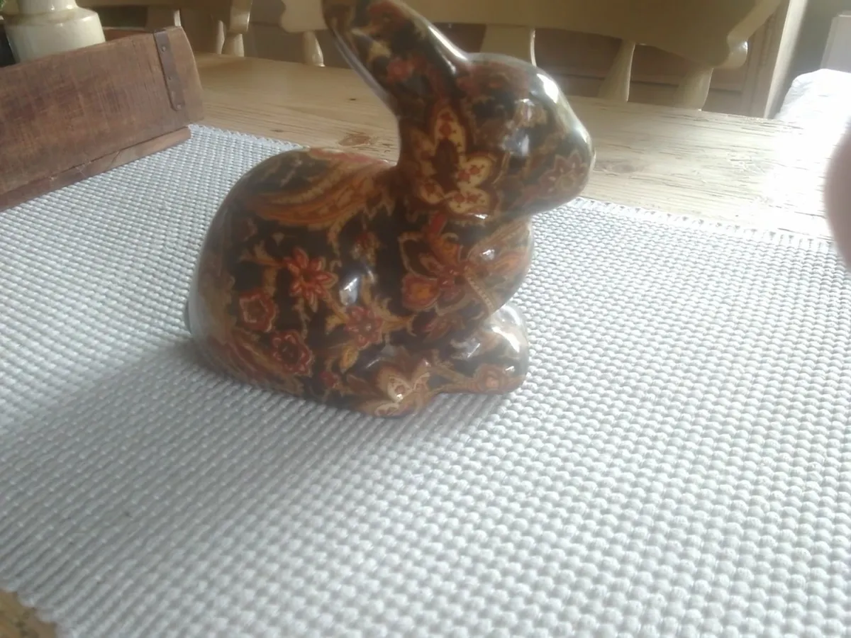 VINTAGE 1970' s PAISLEY CERAMIC RABBIT ORNAMENT - Image 1