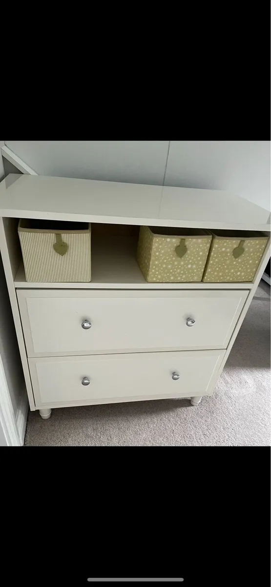 White ikea Chest of drawers/changing table
