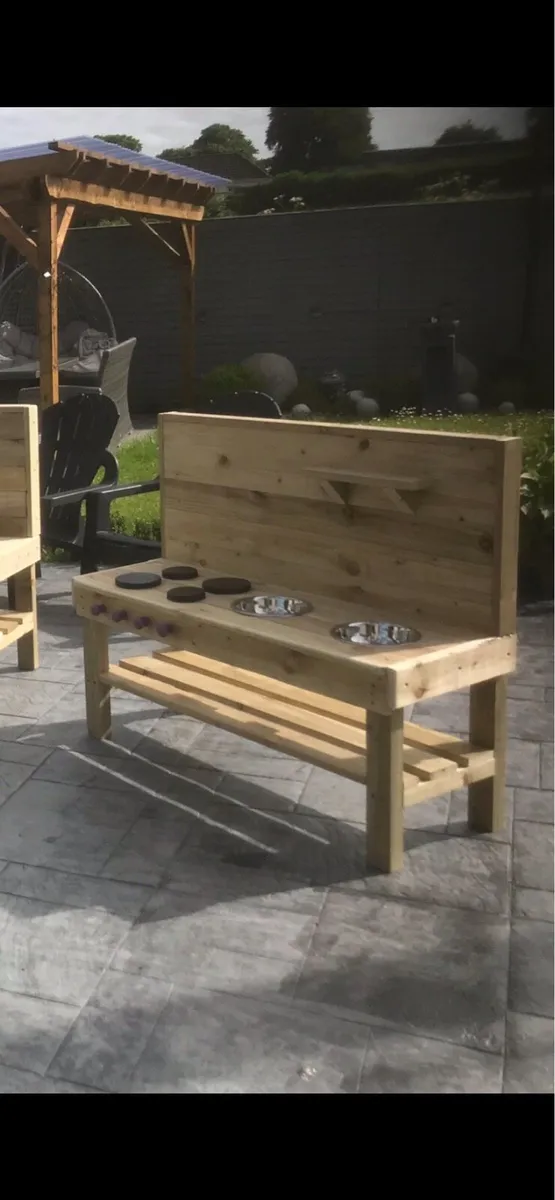 Mud Kitchens & Kids Benches - Image 2