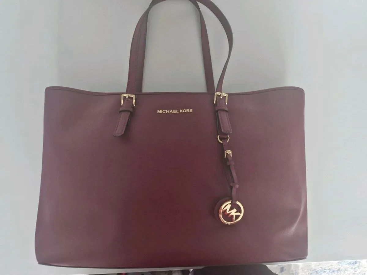 Michael Kors Tote Bag, Large - Image 1