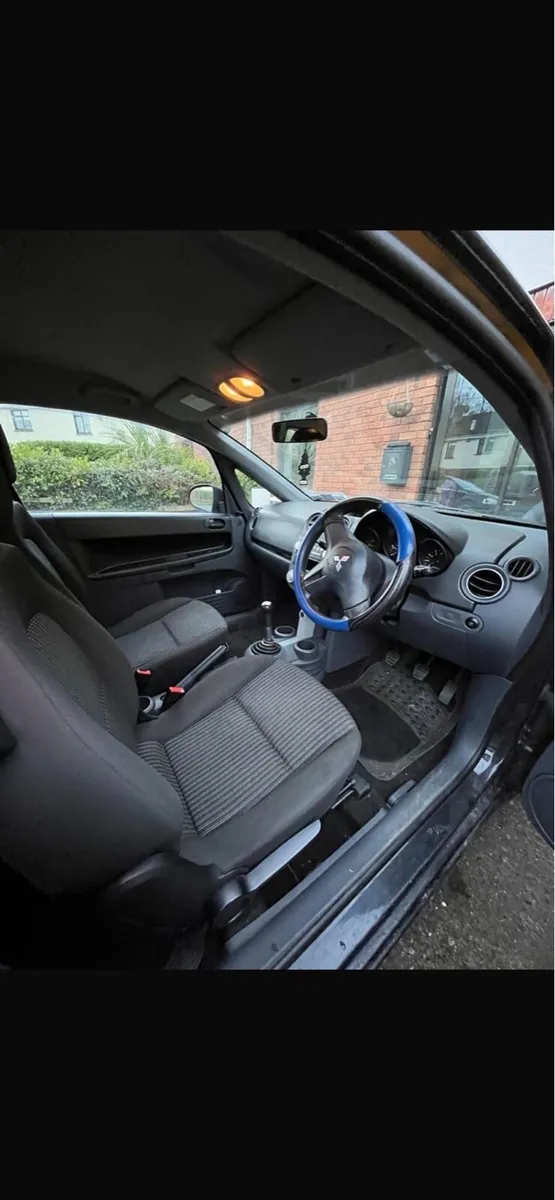 Mitsubishi Colt - Image 4
