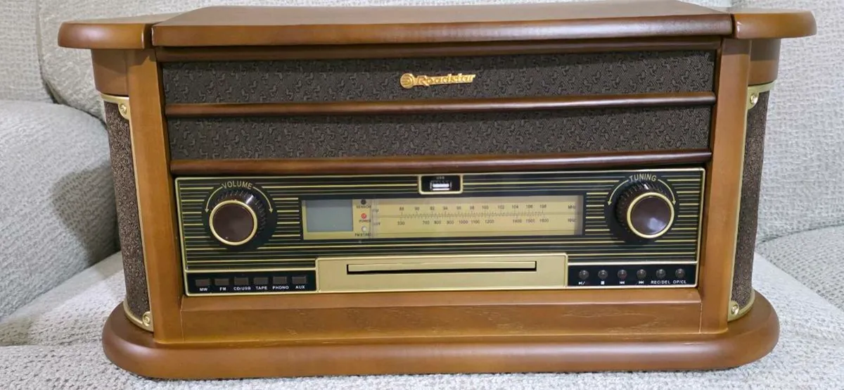 HI-FI System - Image 2