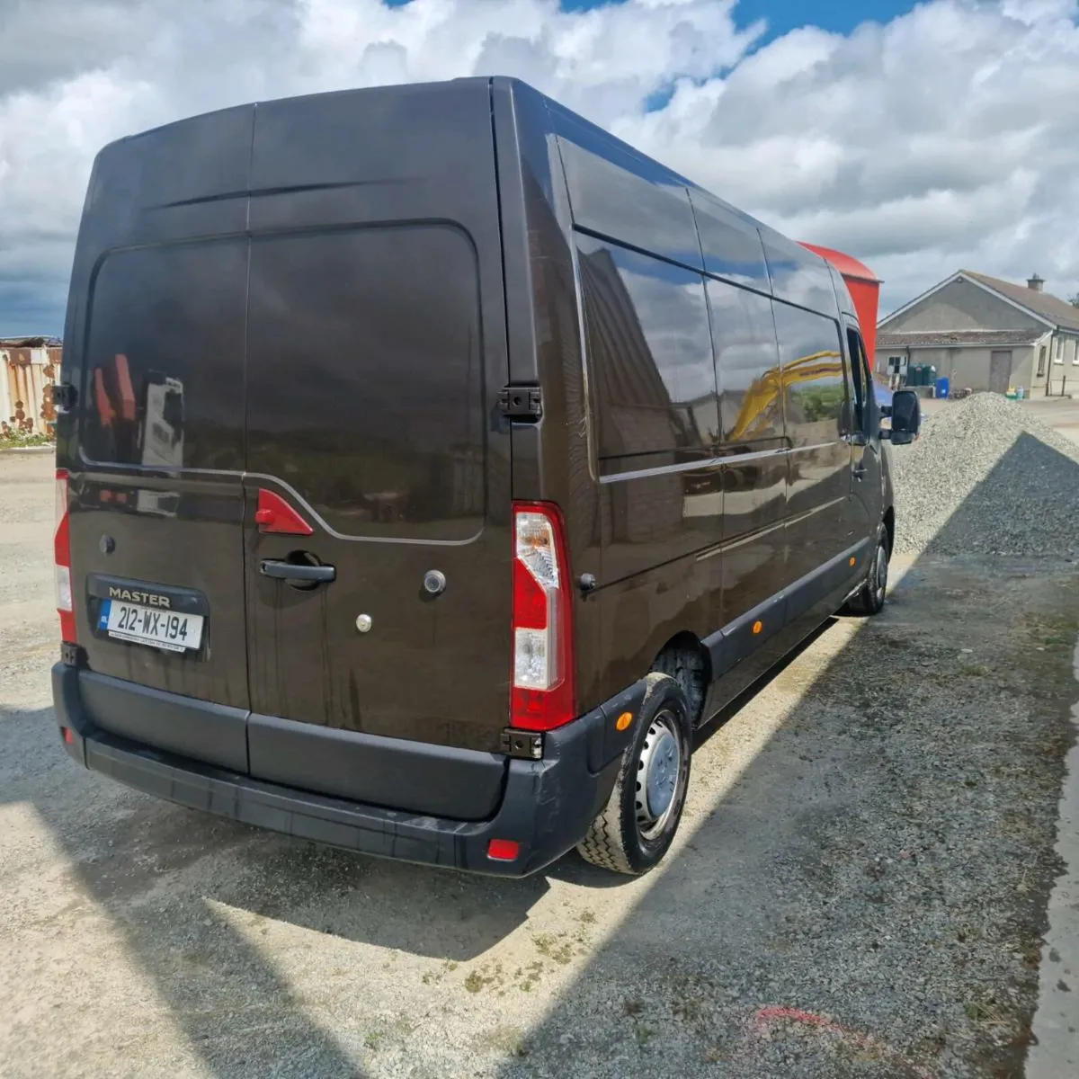 Renault Master Red edition FWD - Image 2