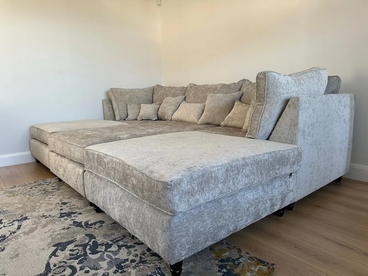 Sofa - Image 2