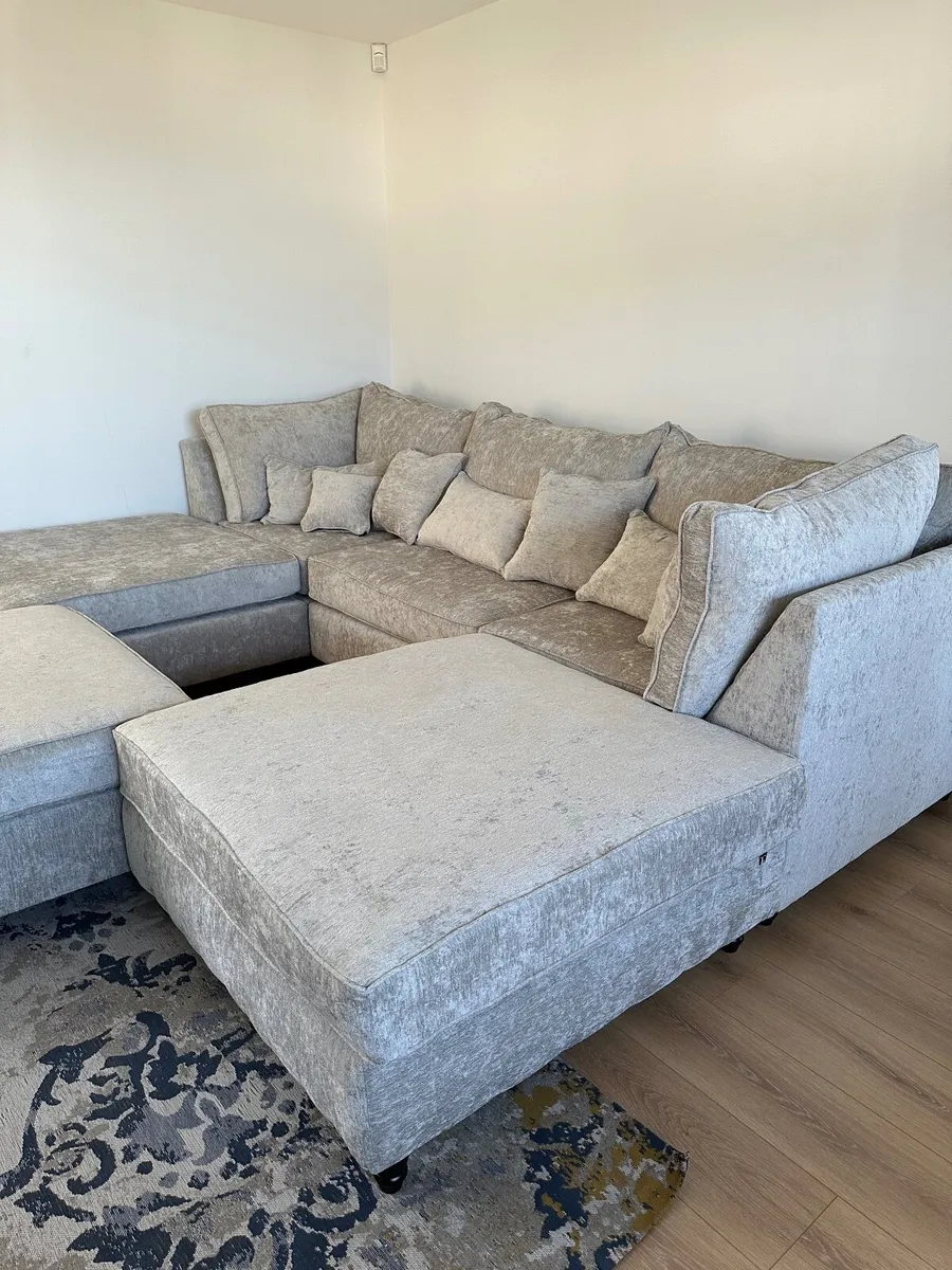 Sofa - Image 1