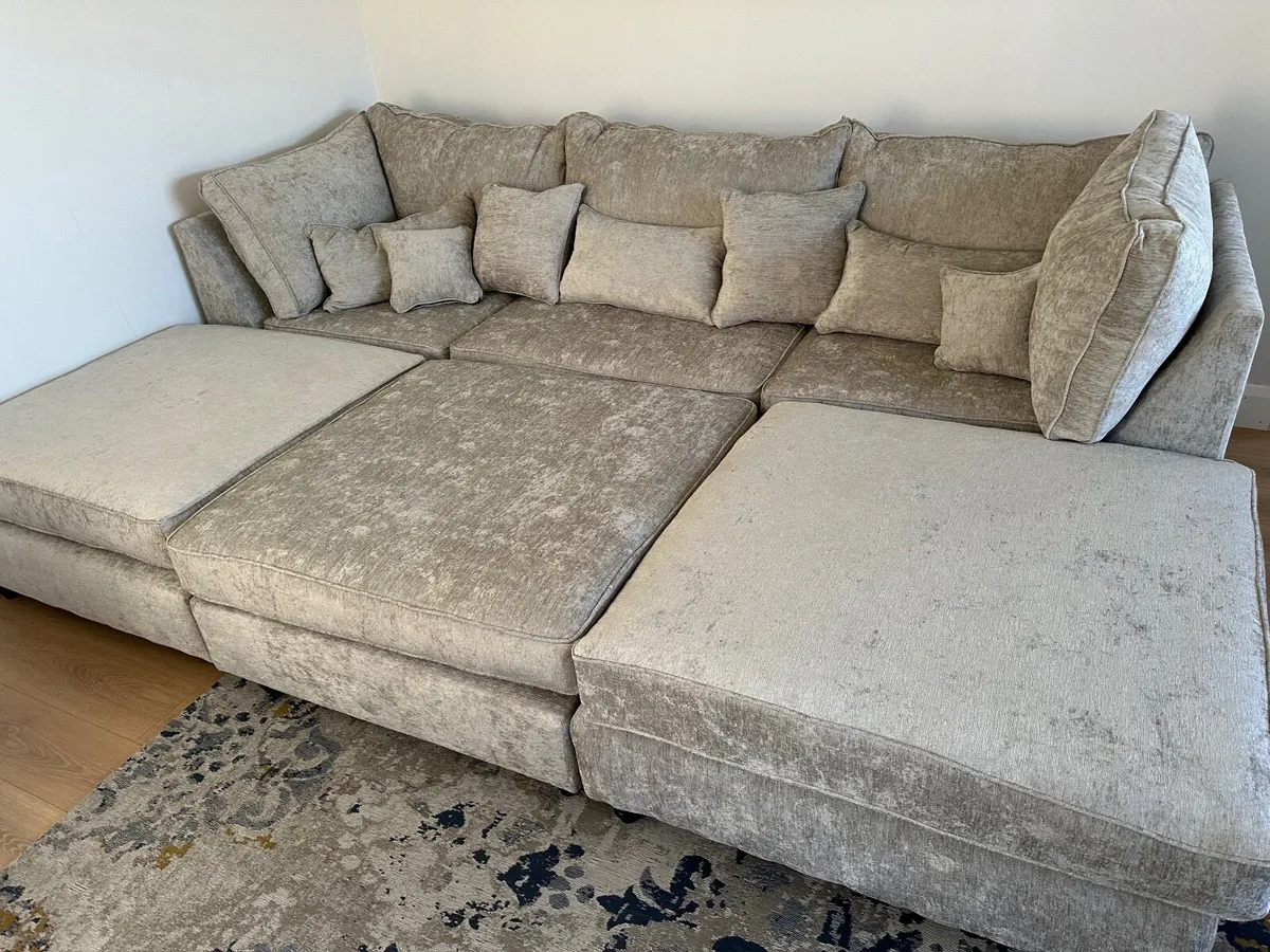 Sofa - Image 4
