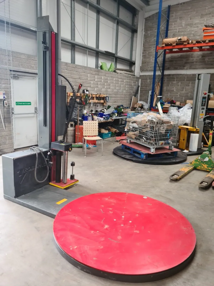 Pallet Wrapper Pallet Wrapping Machine 2T !! - Image 1