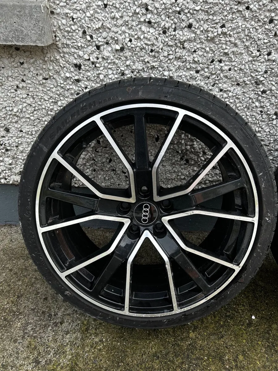 19inch Audi Alloy Wheels - Image 2