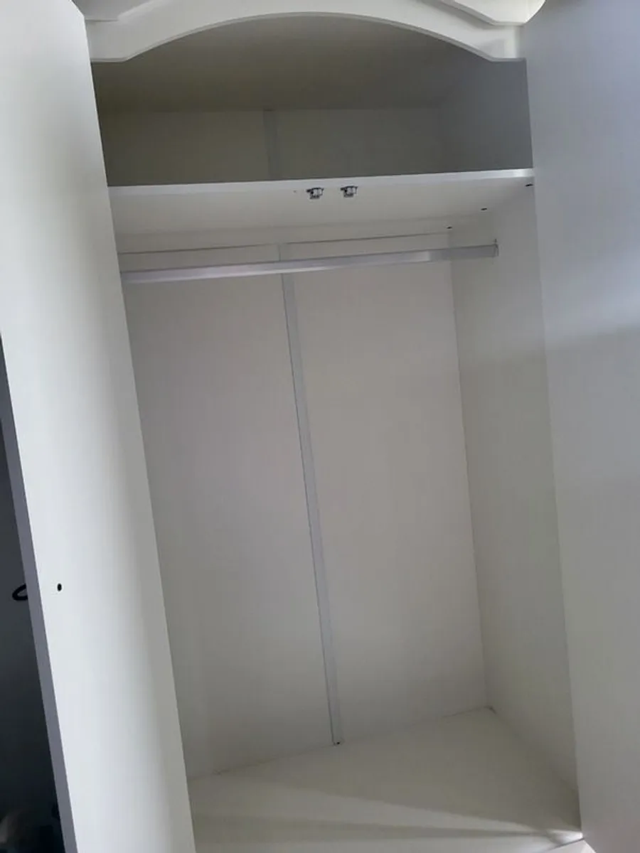 Bedroom set - Image 3