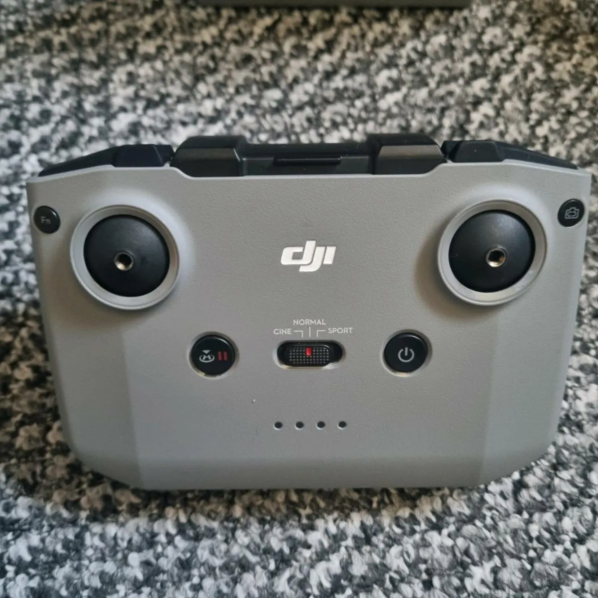 DJI Mini 2 Fly More Combo Drone - Image 4