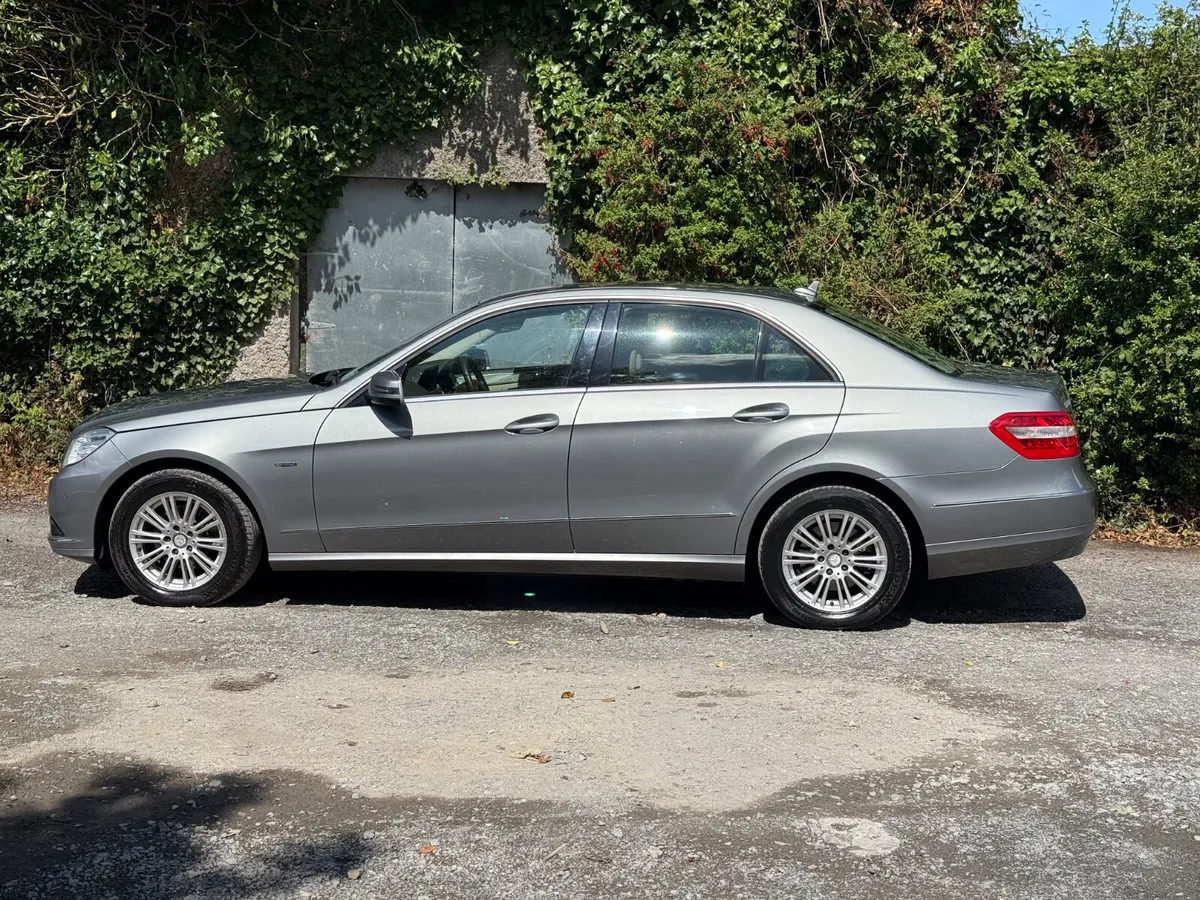 Mercedes E-Class Low Kms!! 175km - Image 4
