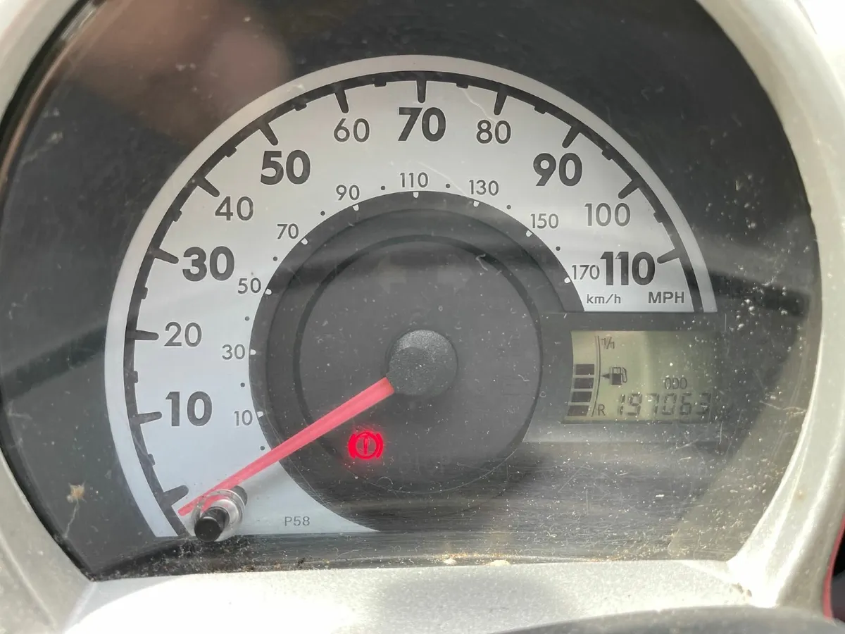 Toyota Aygo 2006 - Image 2