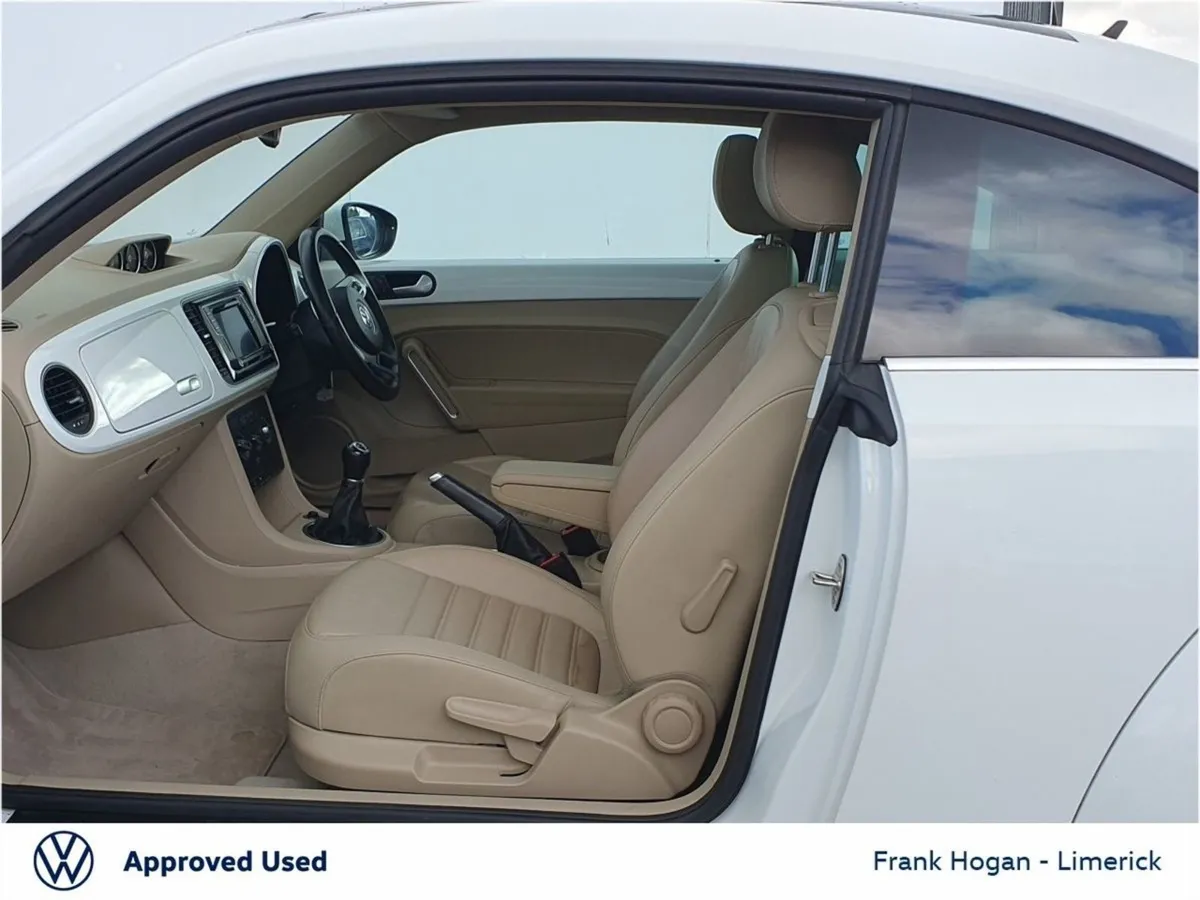 Volkswagen Beetle 1.2 TSI 105HP Beetle BMT Leathe - Image 3