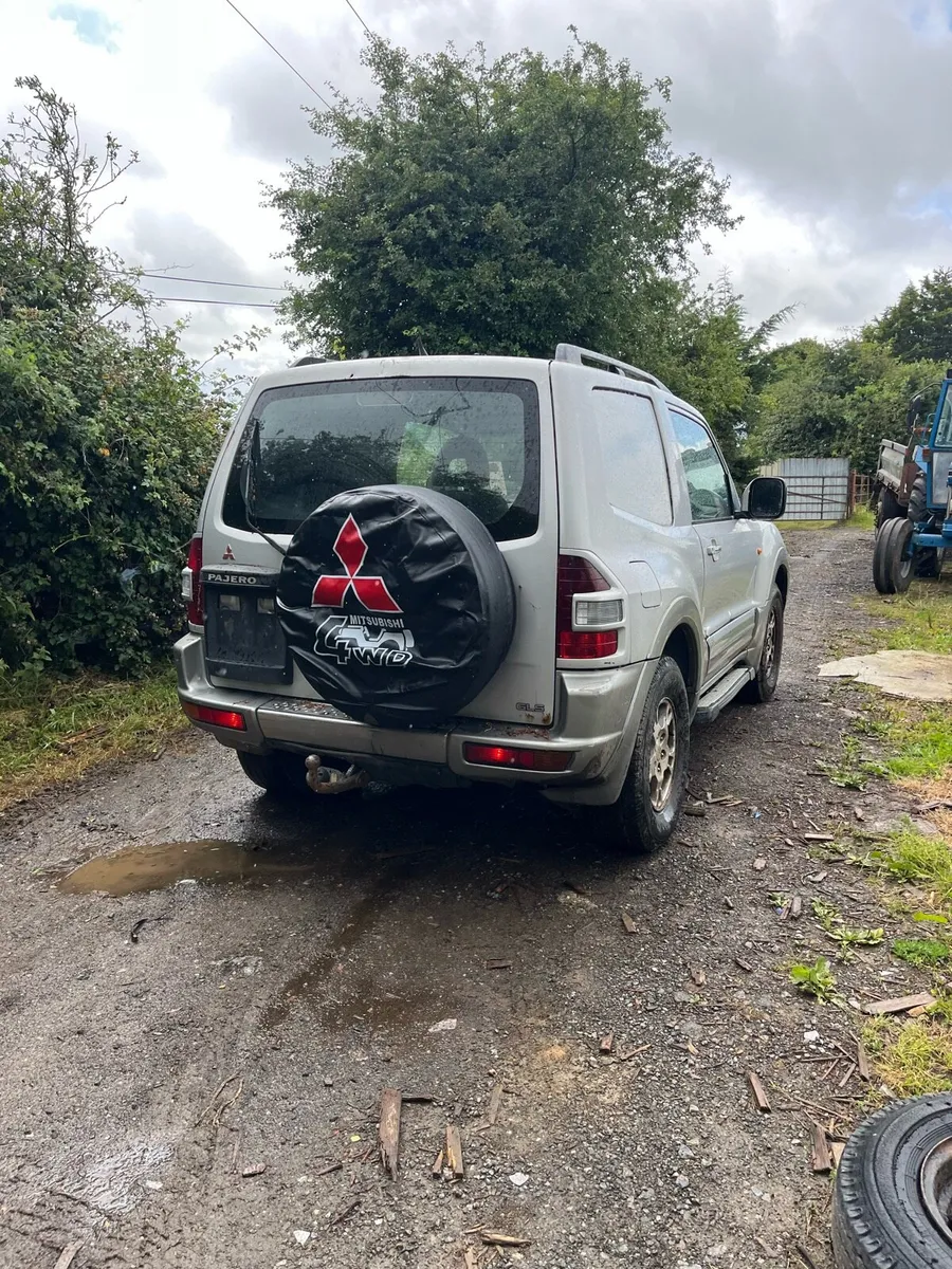 Pajero 2.5 - Image 3