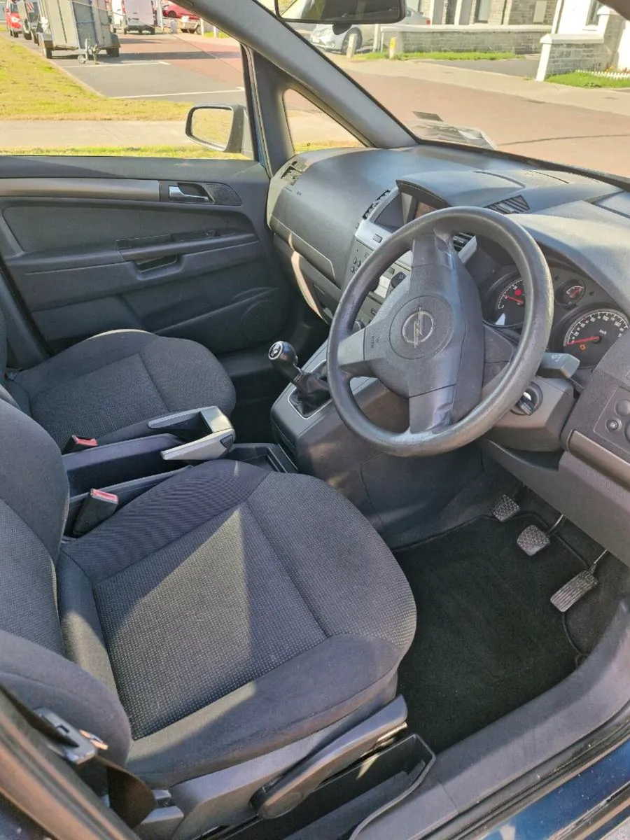 Opel zafira - Image 2
