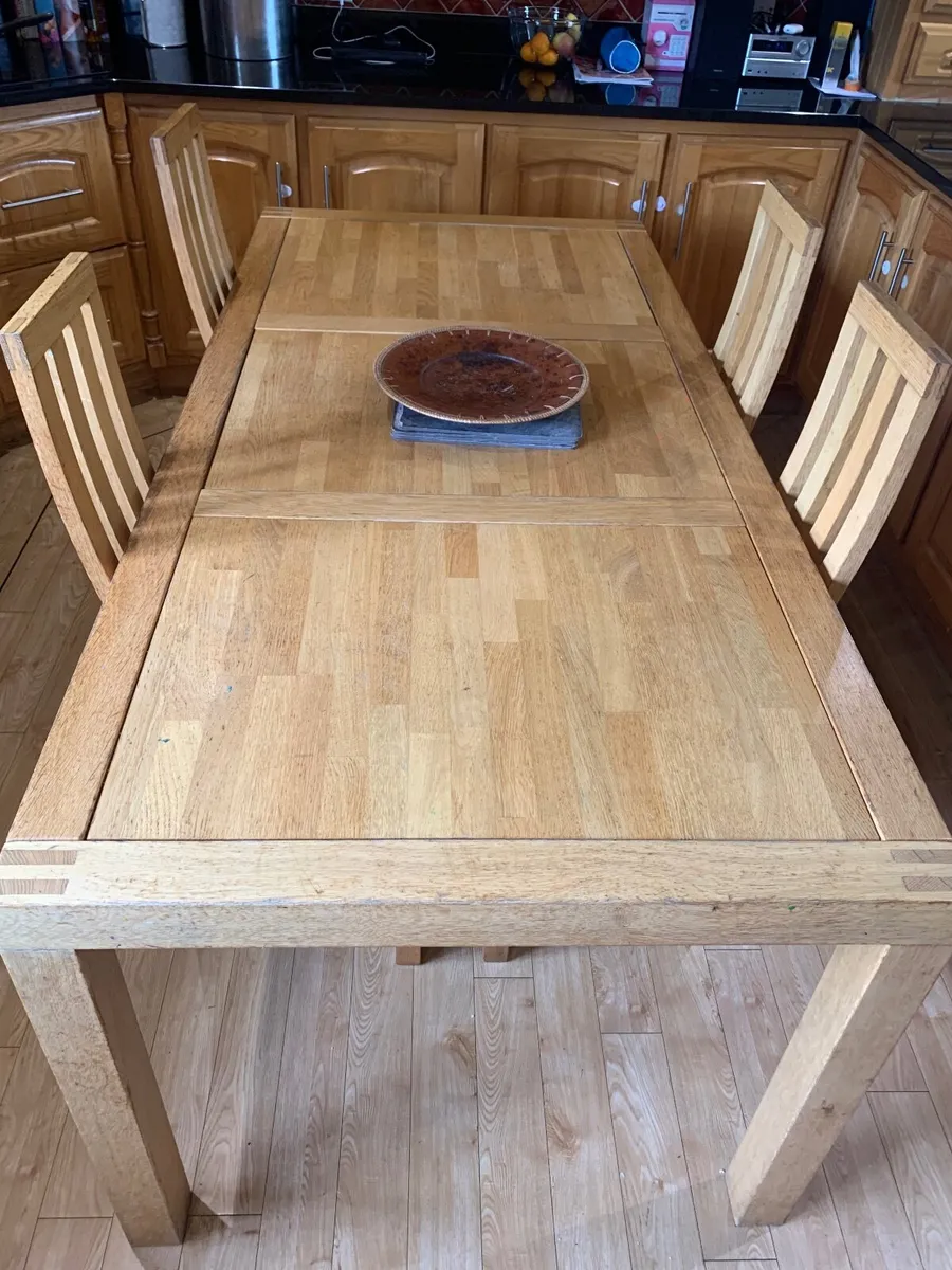 *KITCHEN TABLE* - Image 3