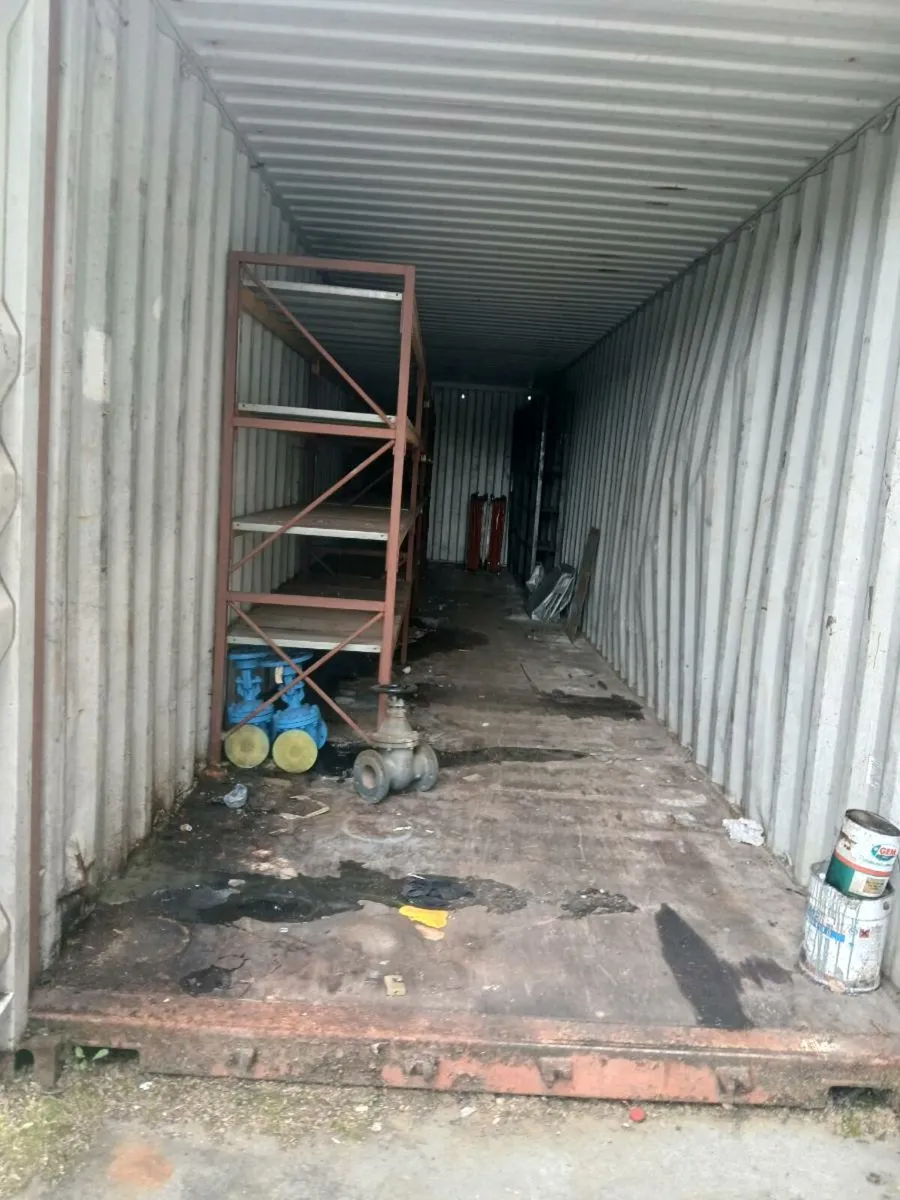 Shipping  container - Image 2