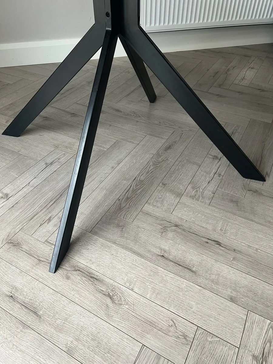 Dining Table - Image 3