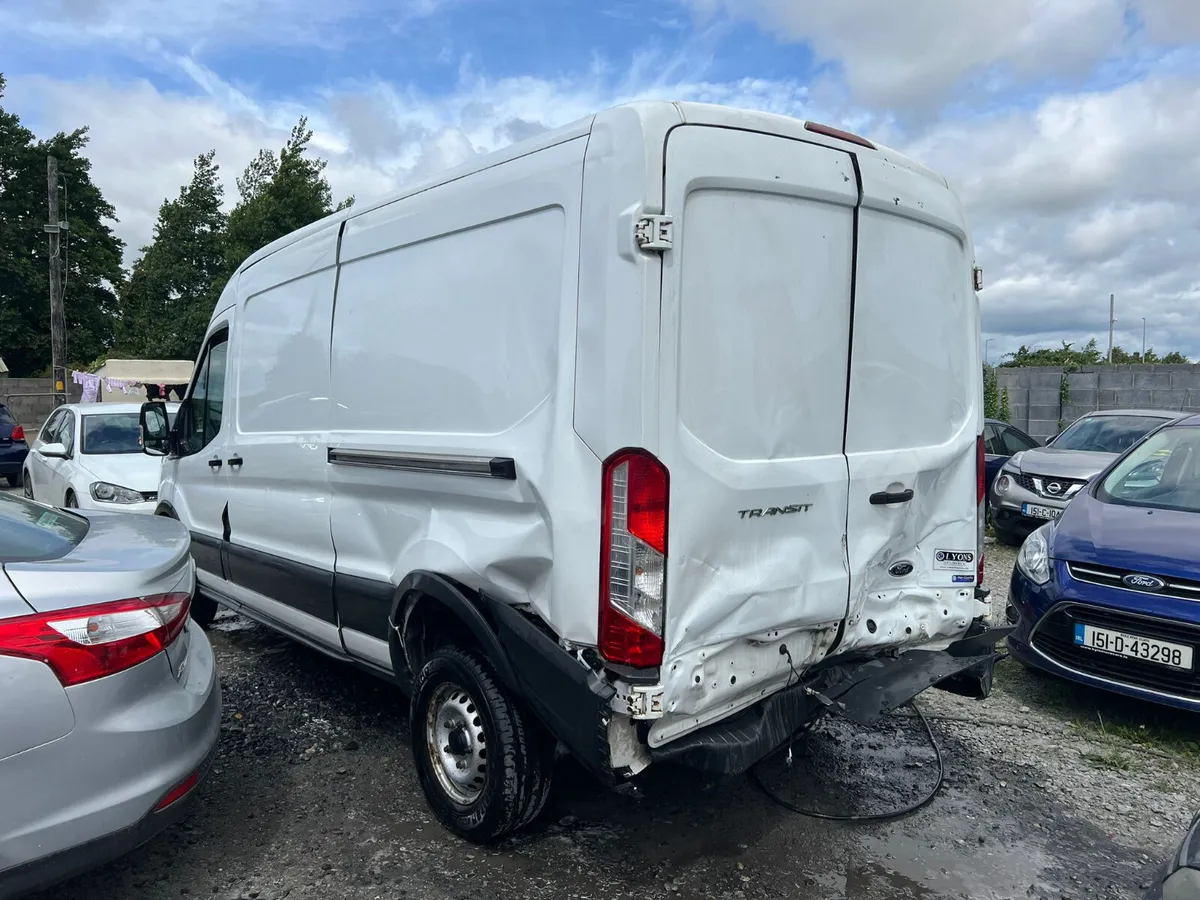 2018 Ford Transit Driving - Image 4