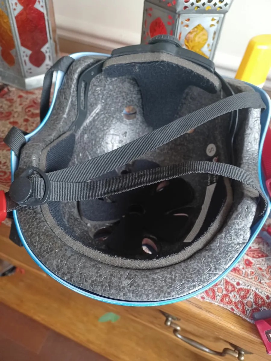 kids bike helmet - Image 2