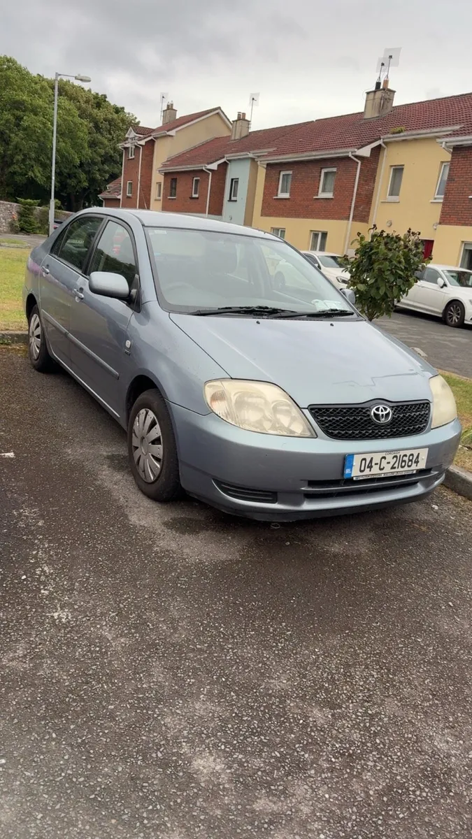 Toyota Corolla 2004 - Image 1