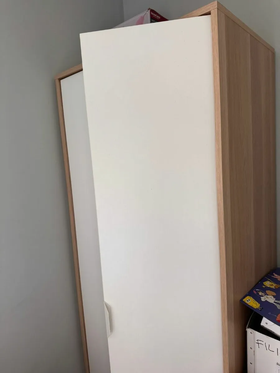 Wardrobe - Image 2