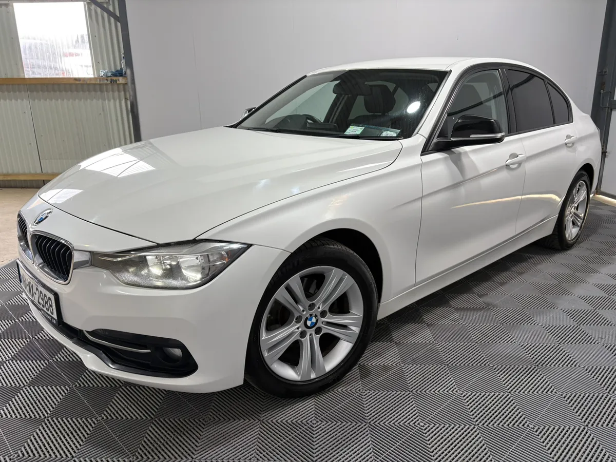 2016 BMW 3 Series Sport 2.0 Manual - Image 4
