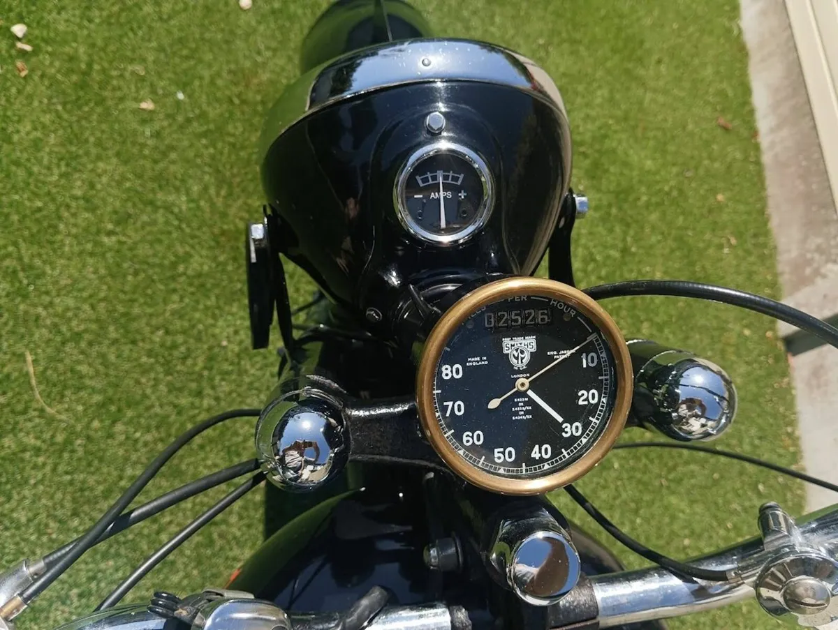 Royal Enfield 1948 - Image 4