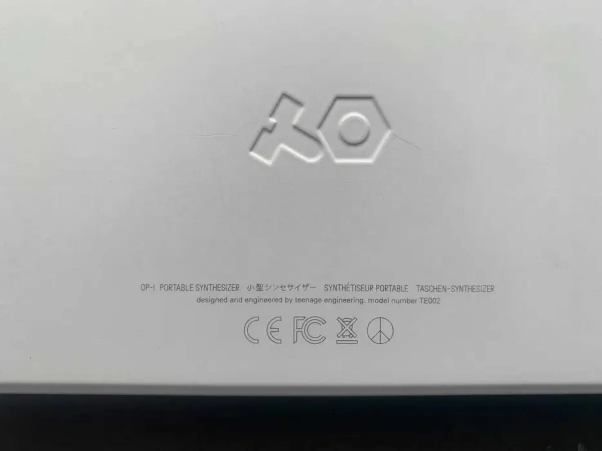 Teenage Engineering OP-1 - Image 4