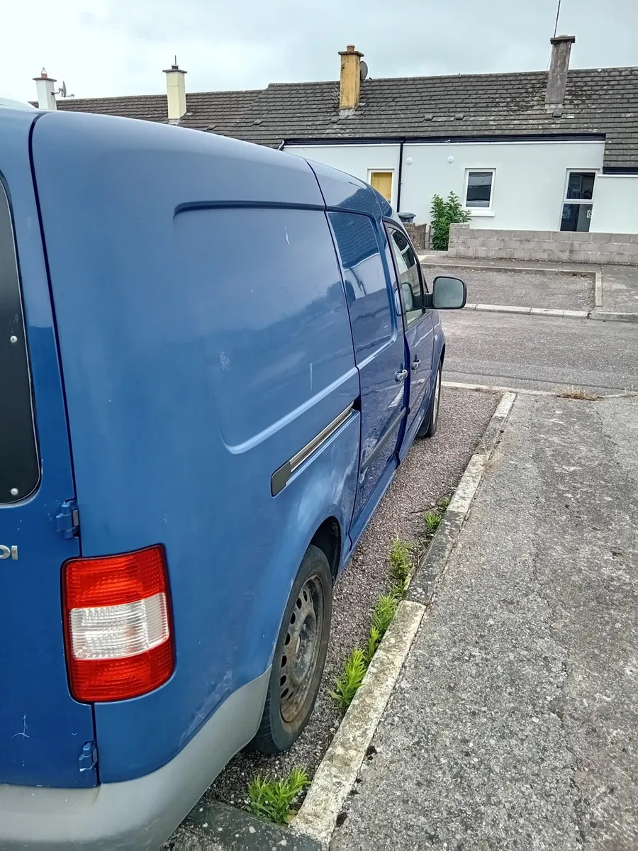 Volkswagen Caddy 2008 - Image 4
