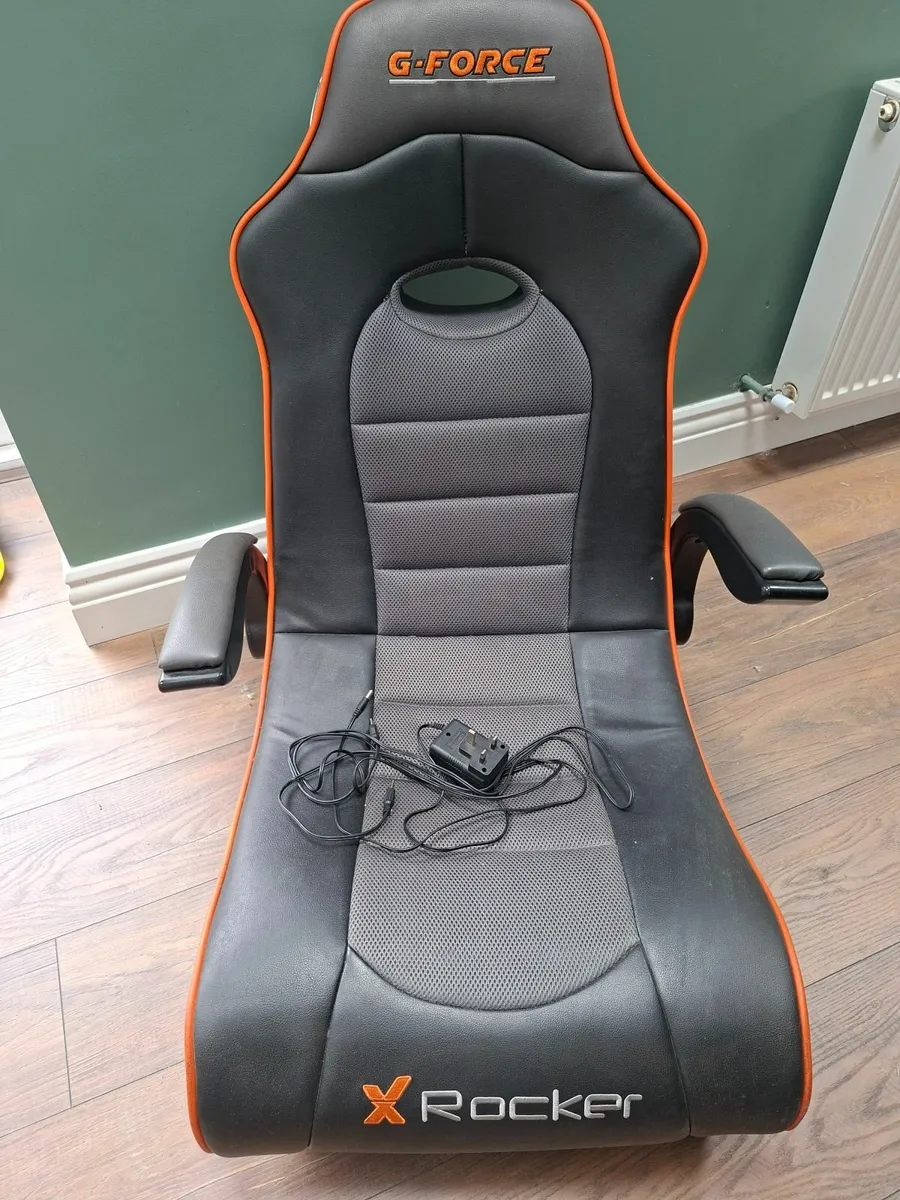 Gaming Chair - Image 1