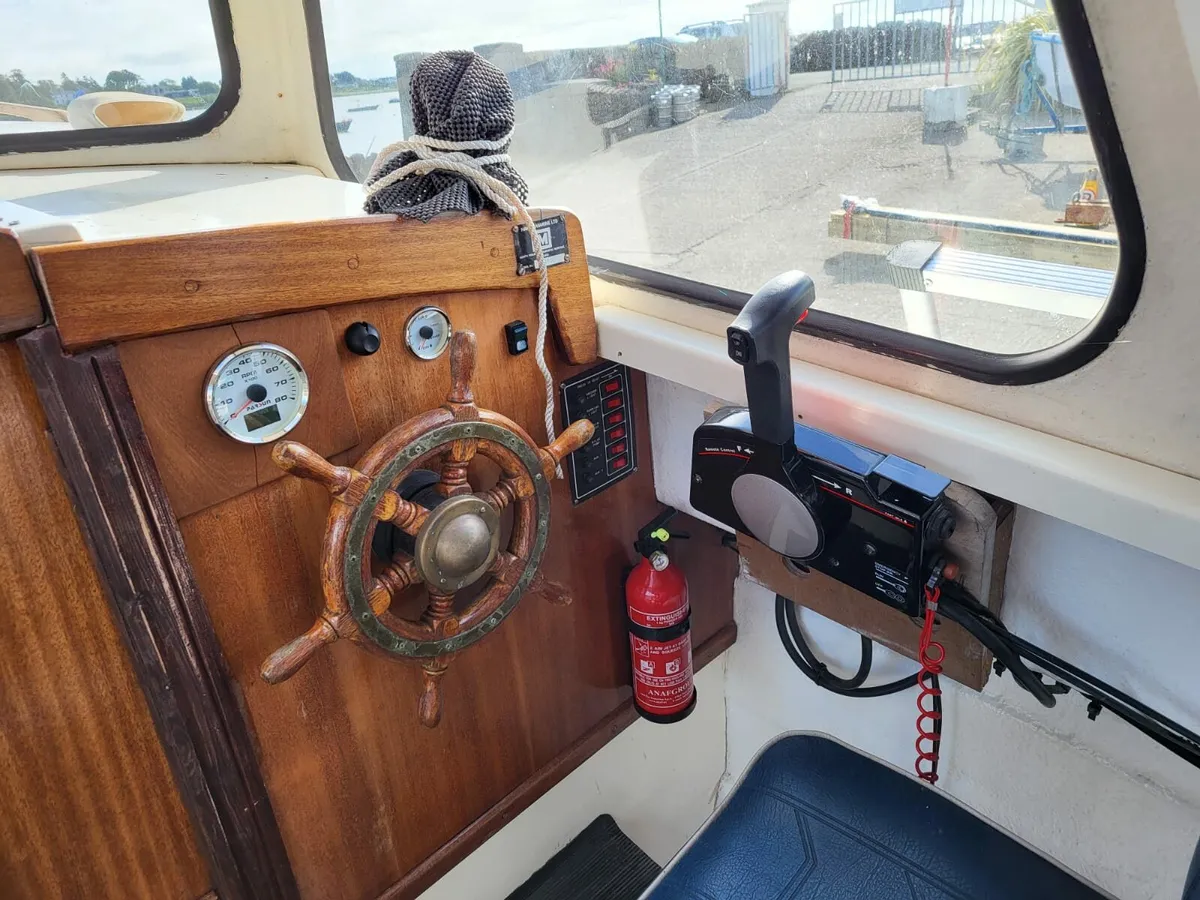 Hardy Navigator 18ft - Image 4