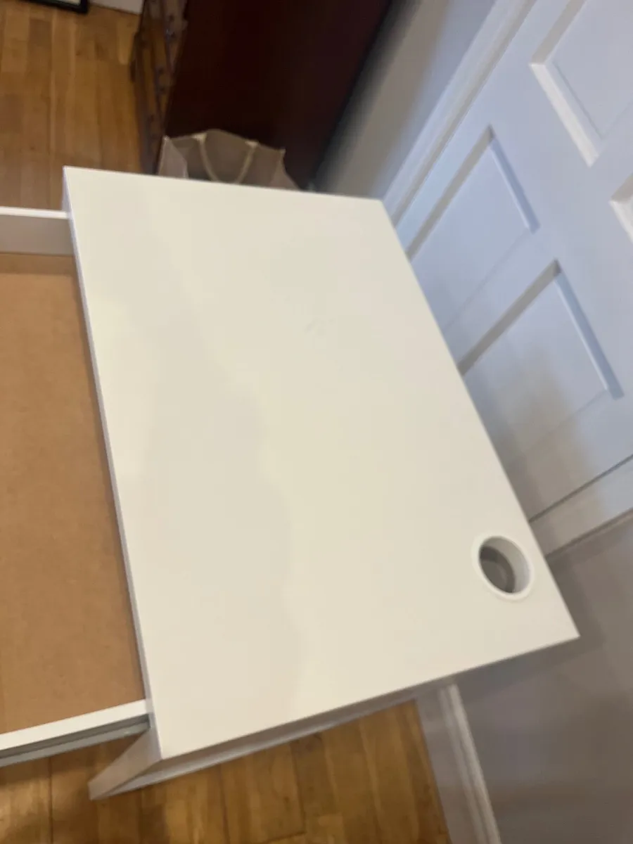 Desk and chair - Image 1