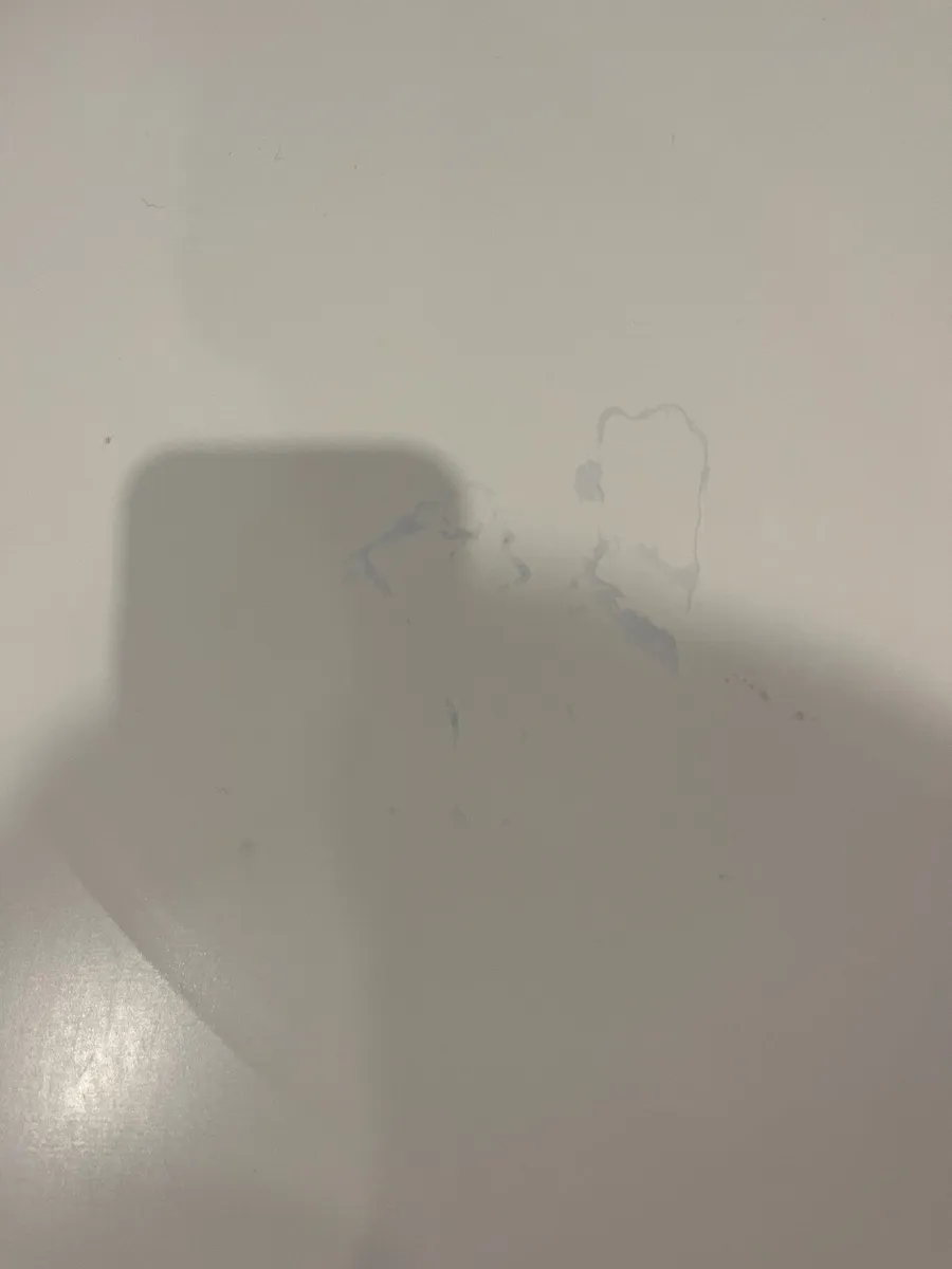 Desk and chair - Image 3